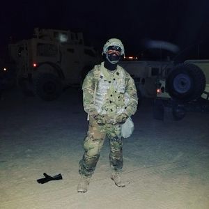 Meet your Posher, Clarence